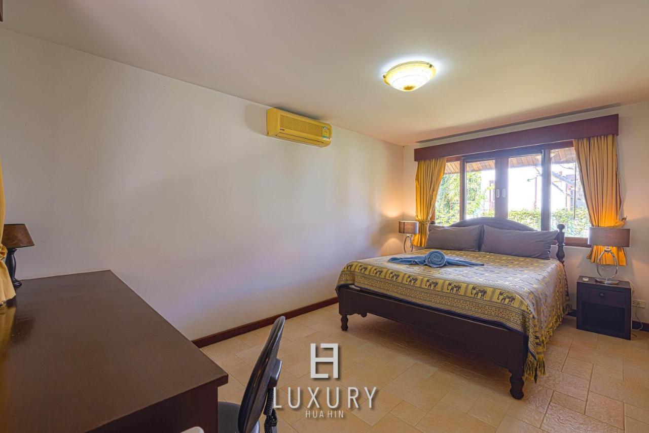 5 Bedroom Bali Style Mansion Wl2 Χουά Χιν Εξωτερικό φωτογραφία