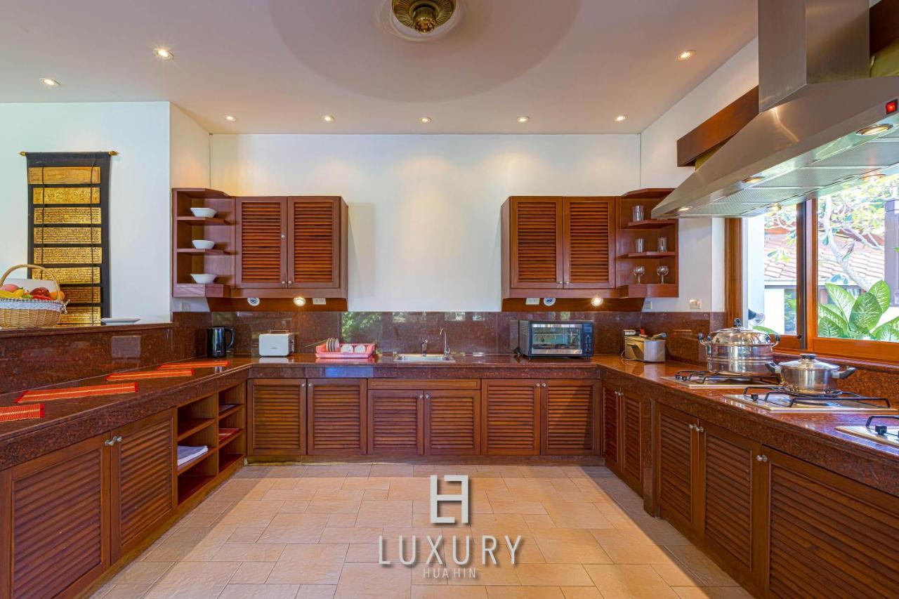 5 Bedroom Bali Style Mansion Wl2 Χουά Χιν Εξωτερικό φωτογραφία
